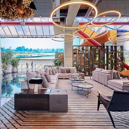 Hyatt Regency Barcelona Tower Hotel Оспиталет де Лобрегат Екстериор снимка The Sky Bar